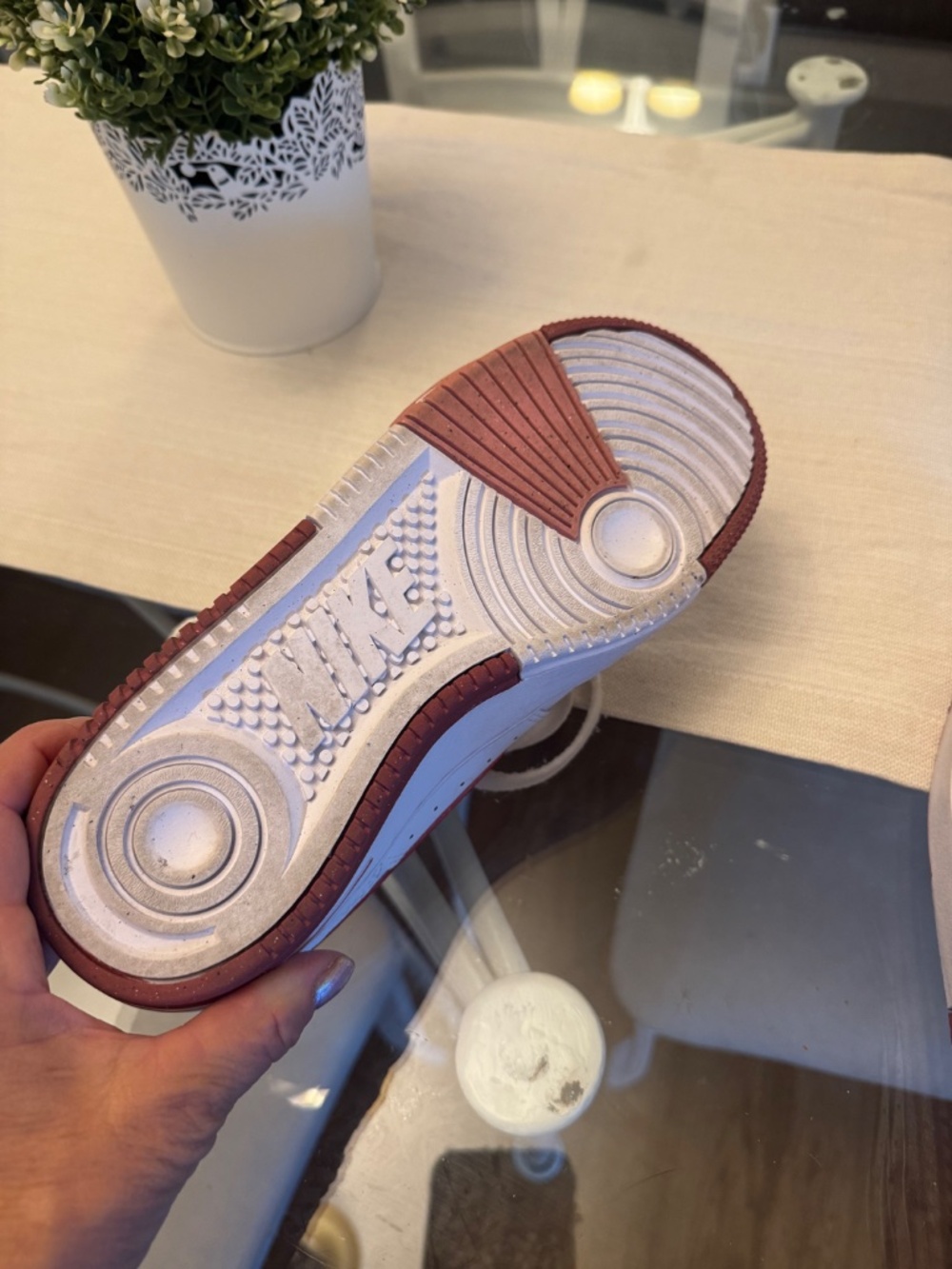 Nike shoes - Picture 6 of 7